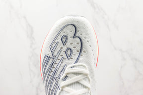 Tênis New Balance Fuelcell Supercomp Elite V3