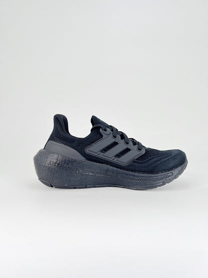 Tênis Y-3 Ultraboost Light 23