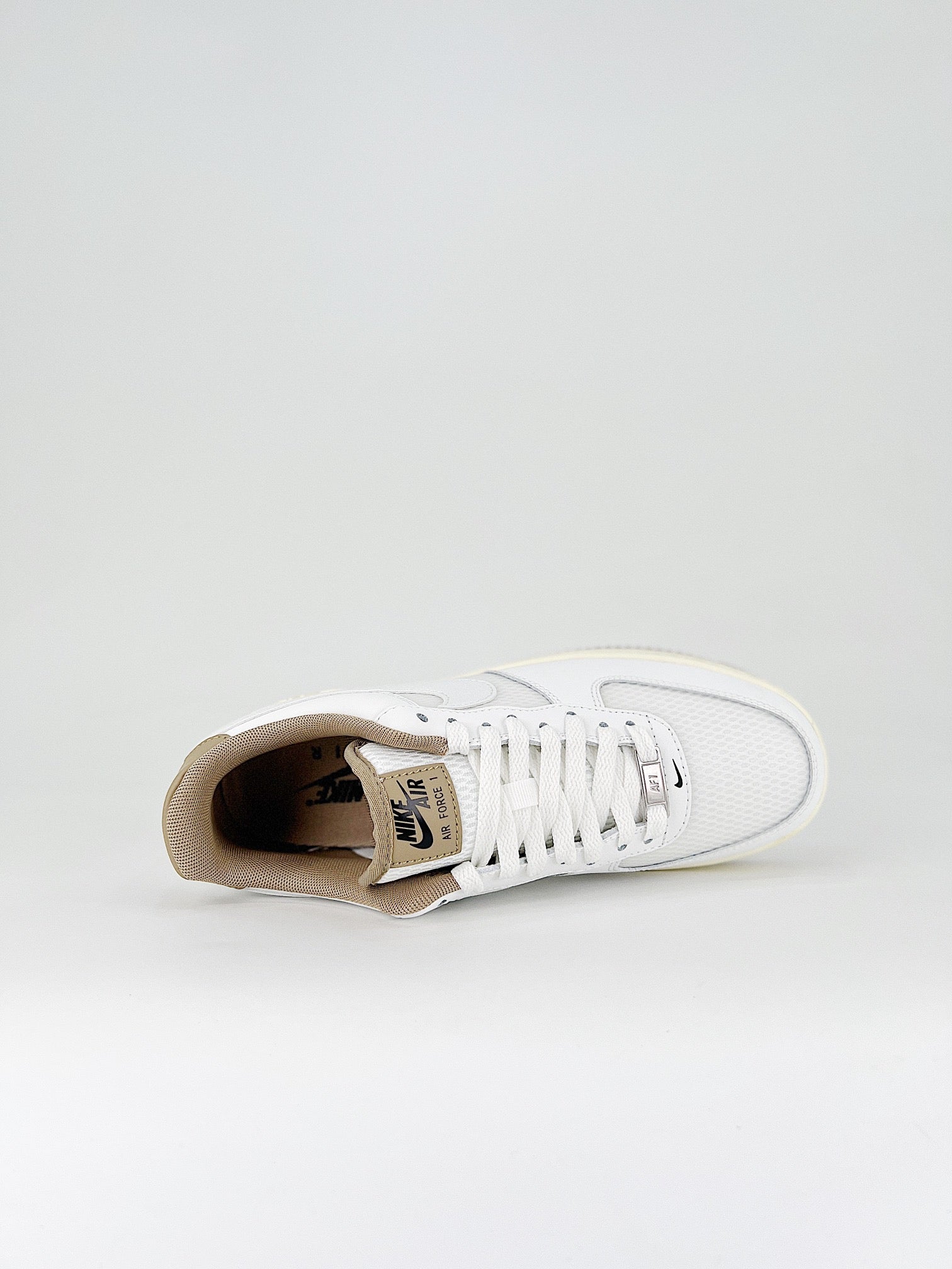 Nike Air Force 1 Low 07 LV8 Summit White Khaki