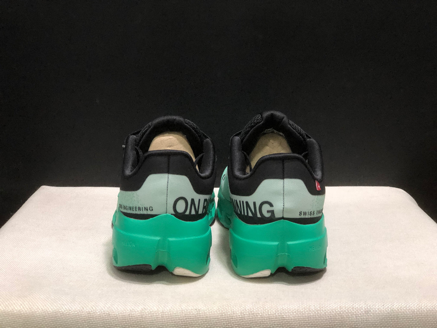 Tênis On Running Cloudsurfer Next