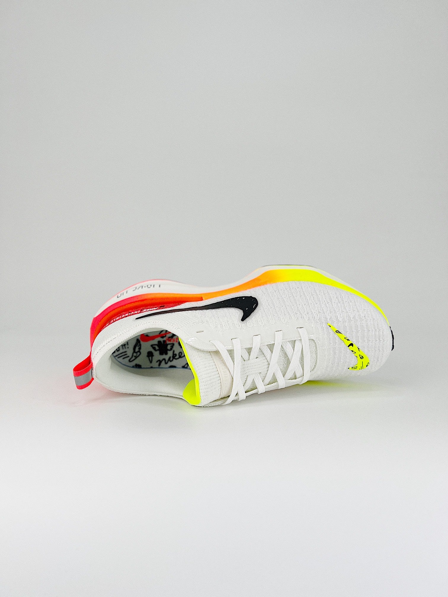 Tênis Nike Invincible 3