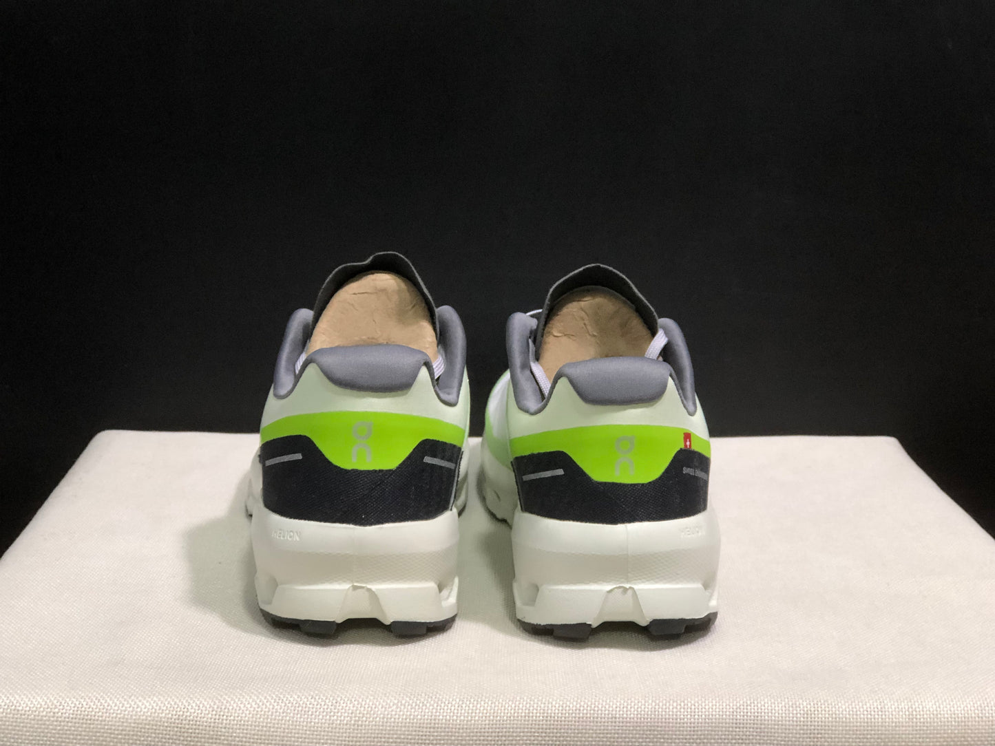 Tênis On Running Cloudvista 2