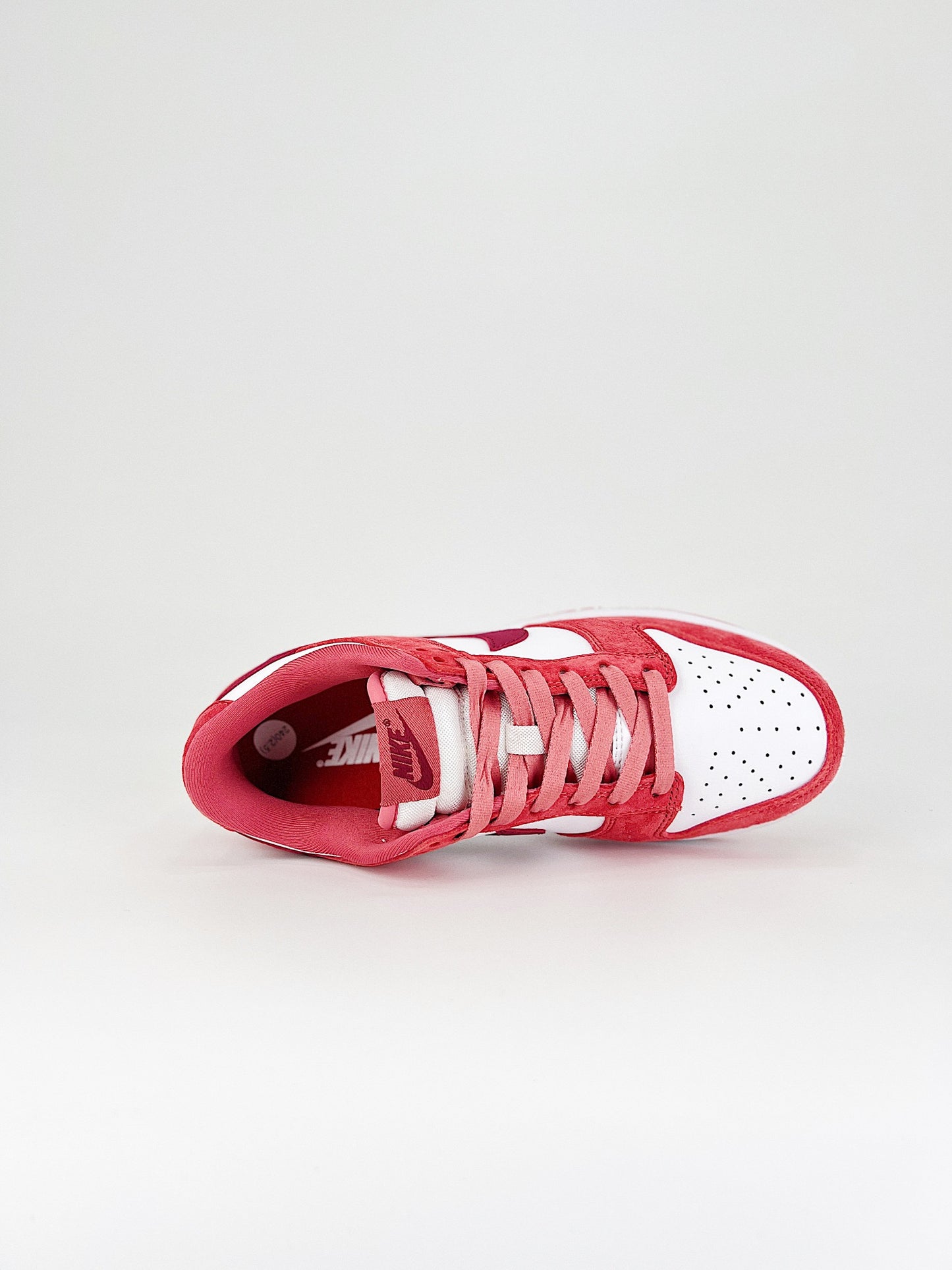 Nike Dunk Low Valentine's Day