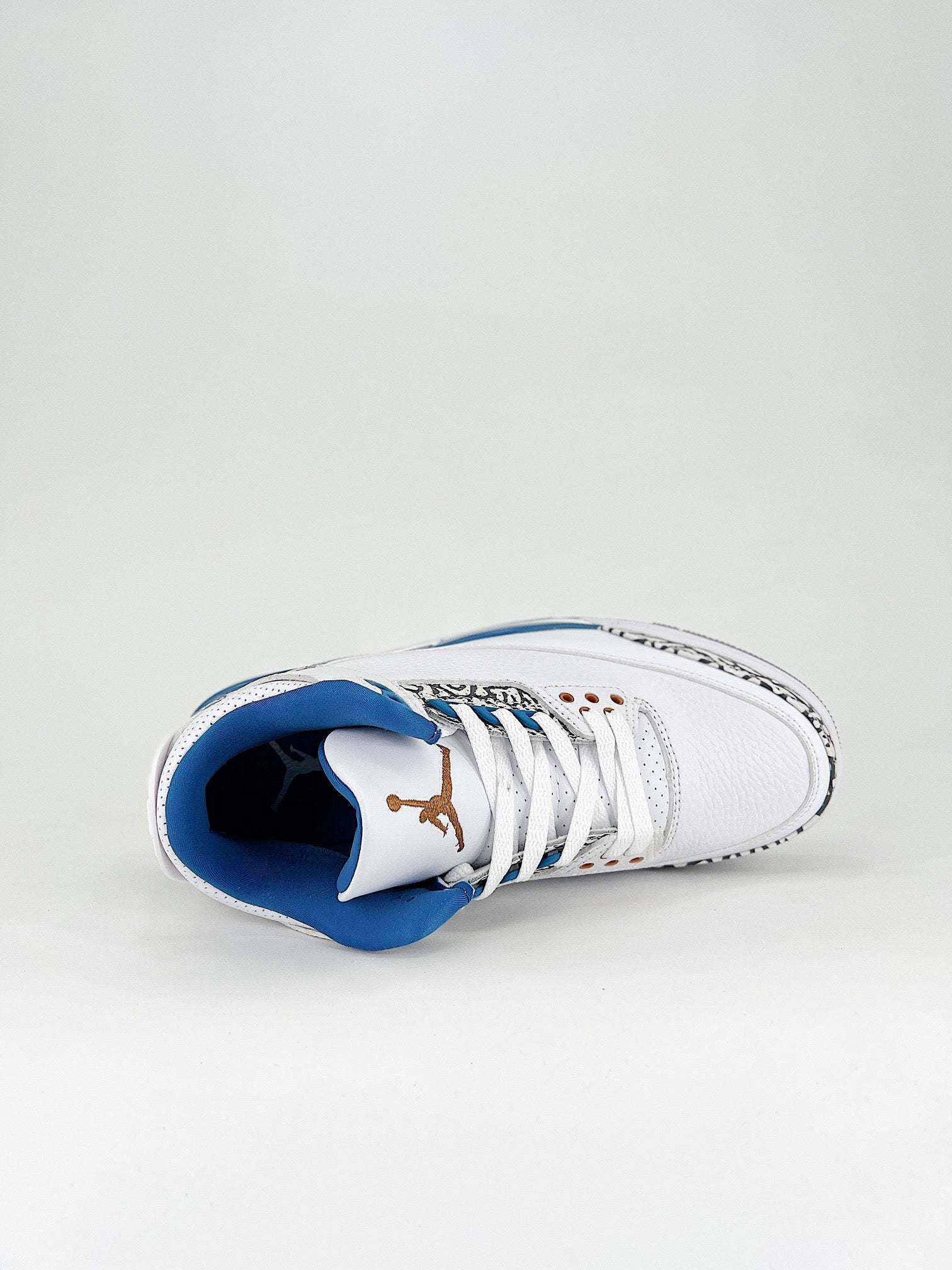 Air Jordan 3 Wizards True Blue and Copper