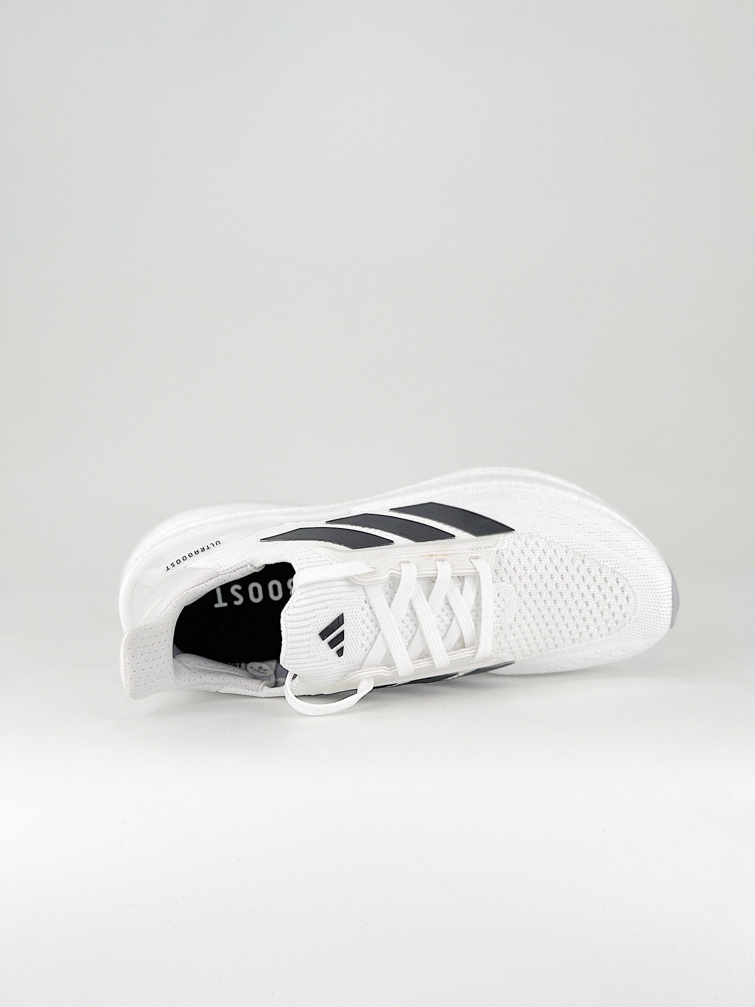 Tênis Adidas Ultraboost 5x