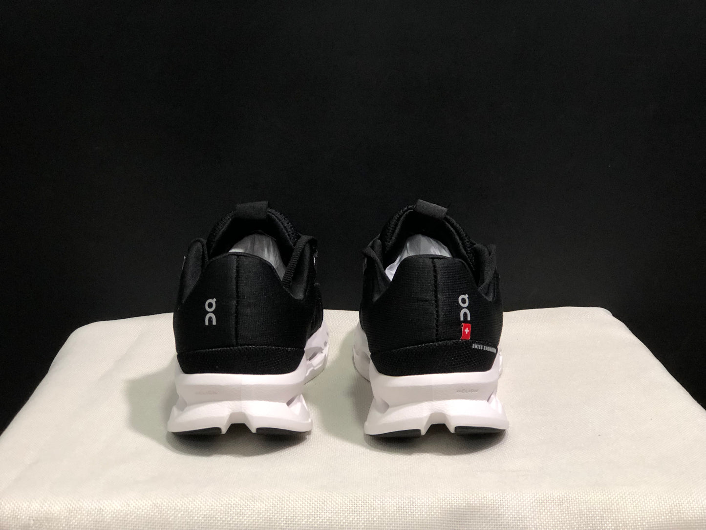 Tênis On Running Cloudsurfer