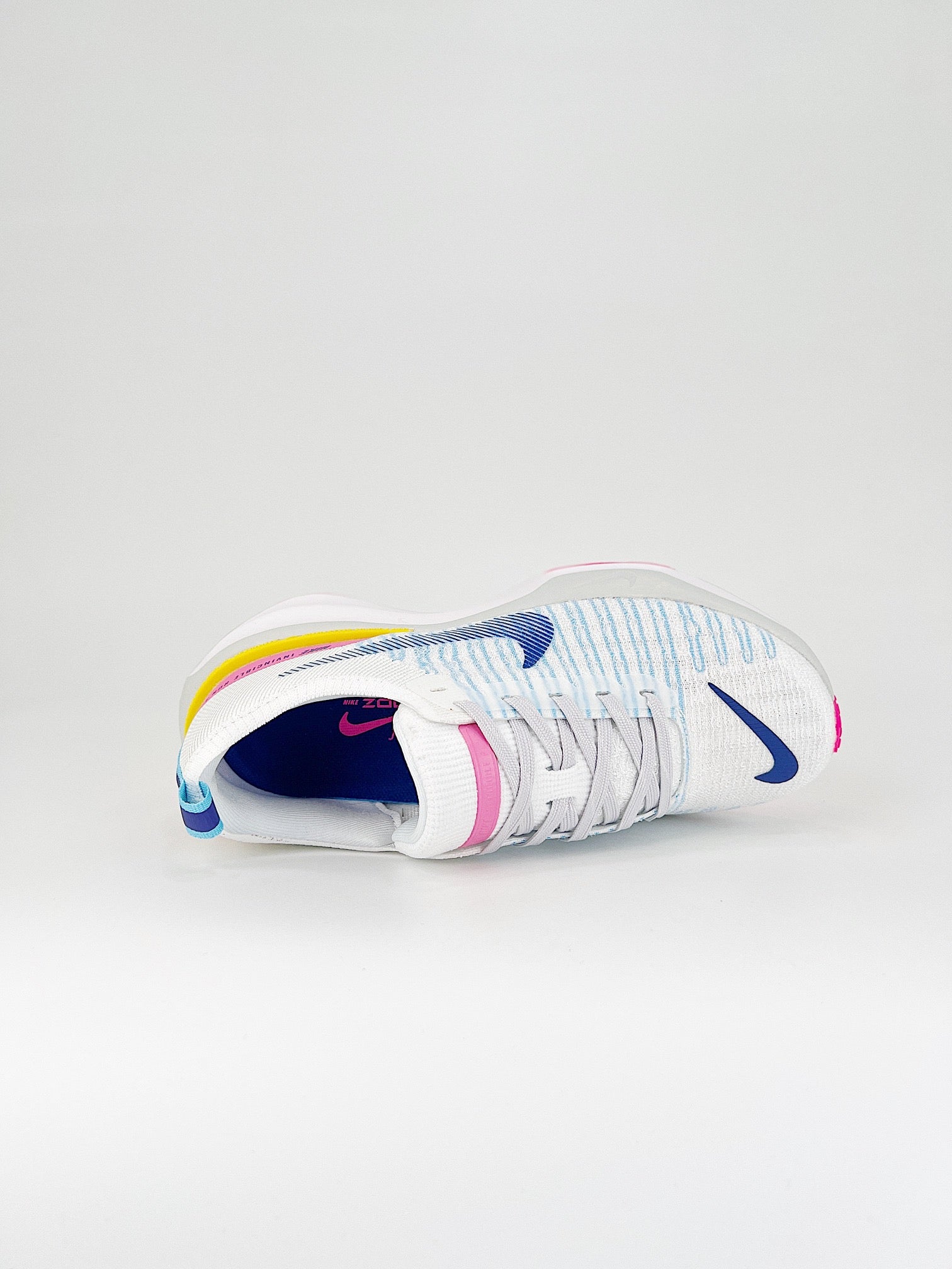 Tênis Nike Invincible 3