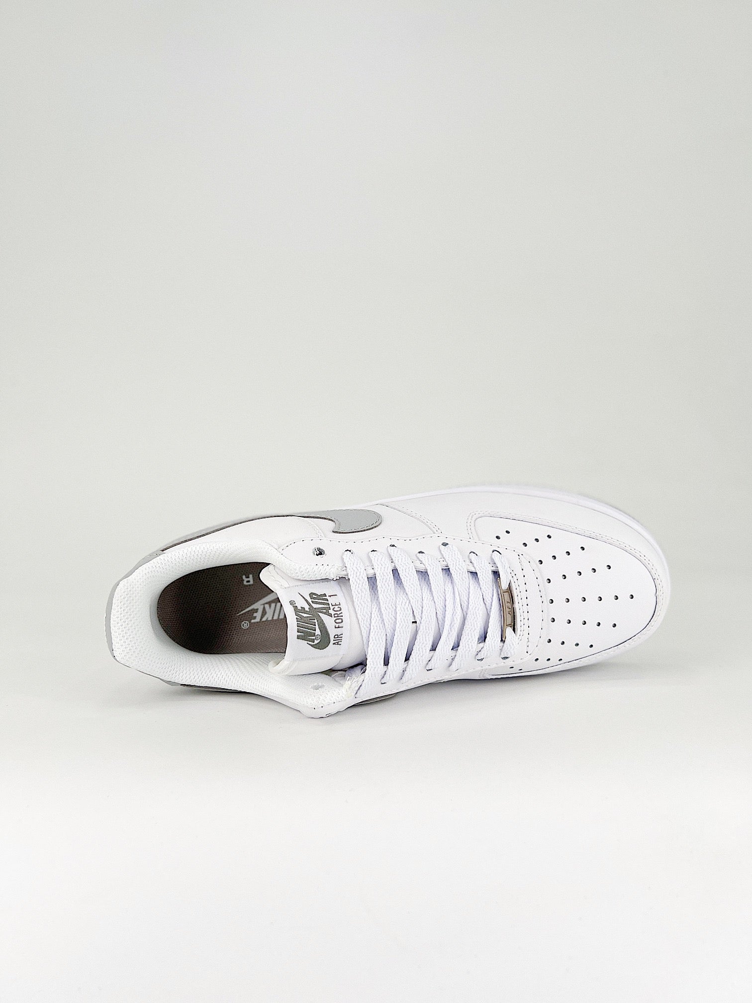 Nike Air Force 1 Low White Light Smoke Grey