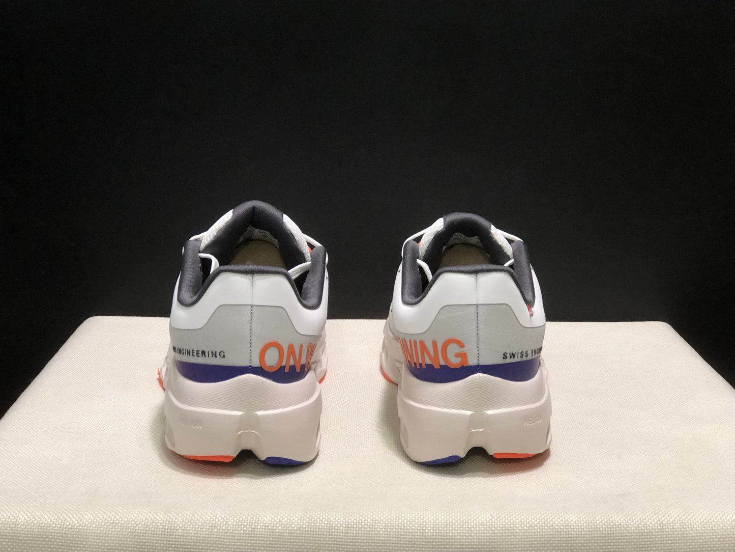 Tênis On Running Cloudsurfer Next