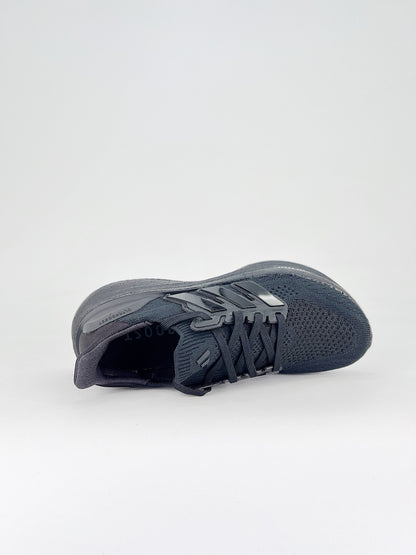 Tênis Adidas Ultraboost 5