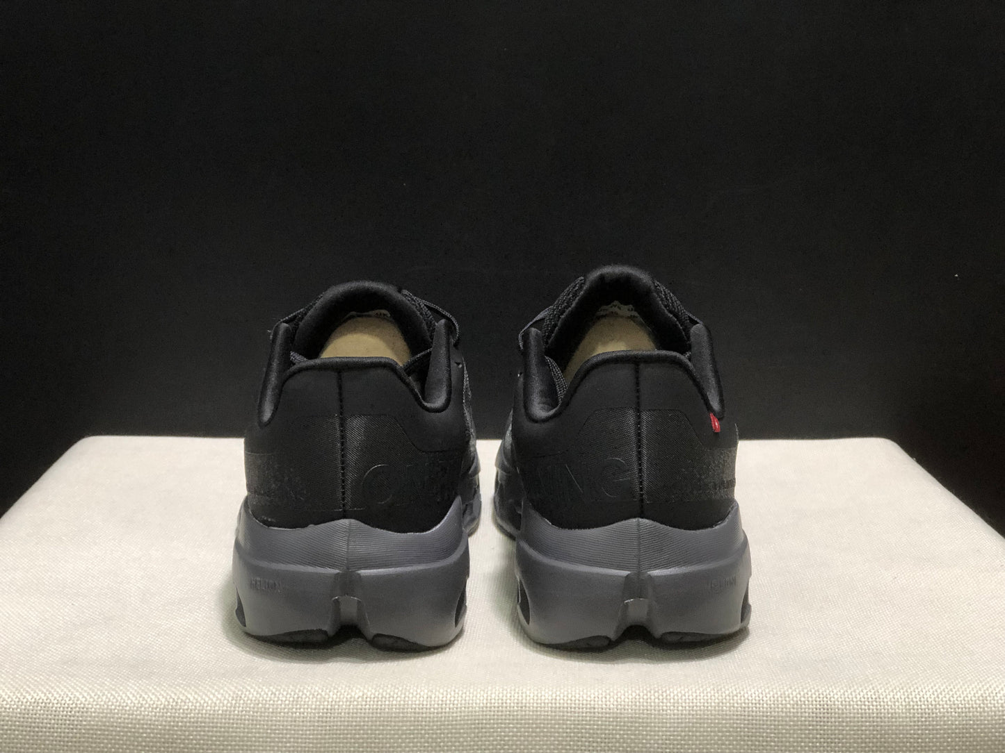 Tênis On Running Cloudsurfer Next