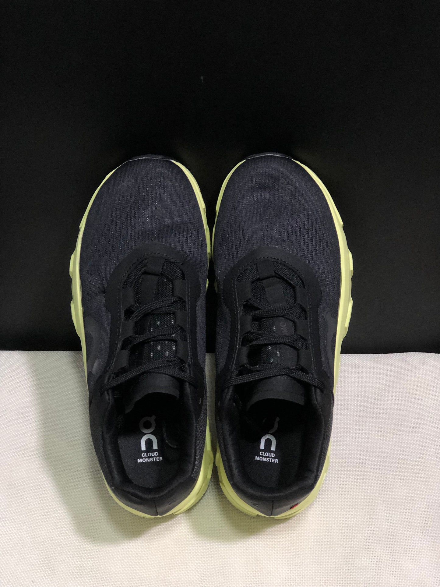 Tênis On Running Cloudmonster