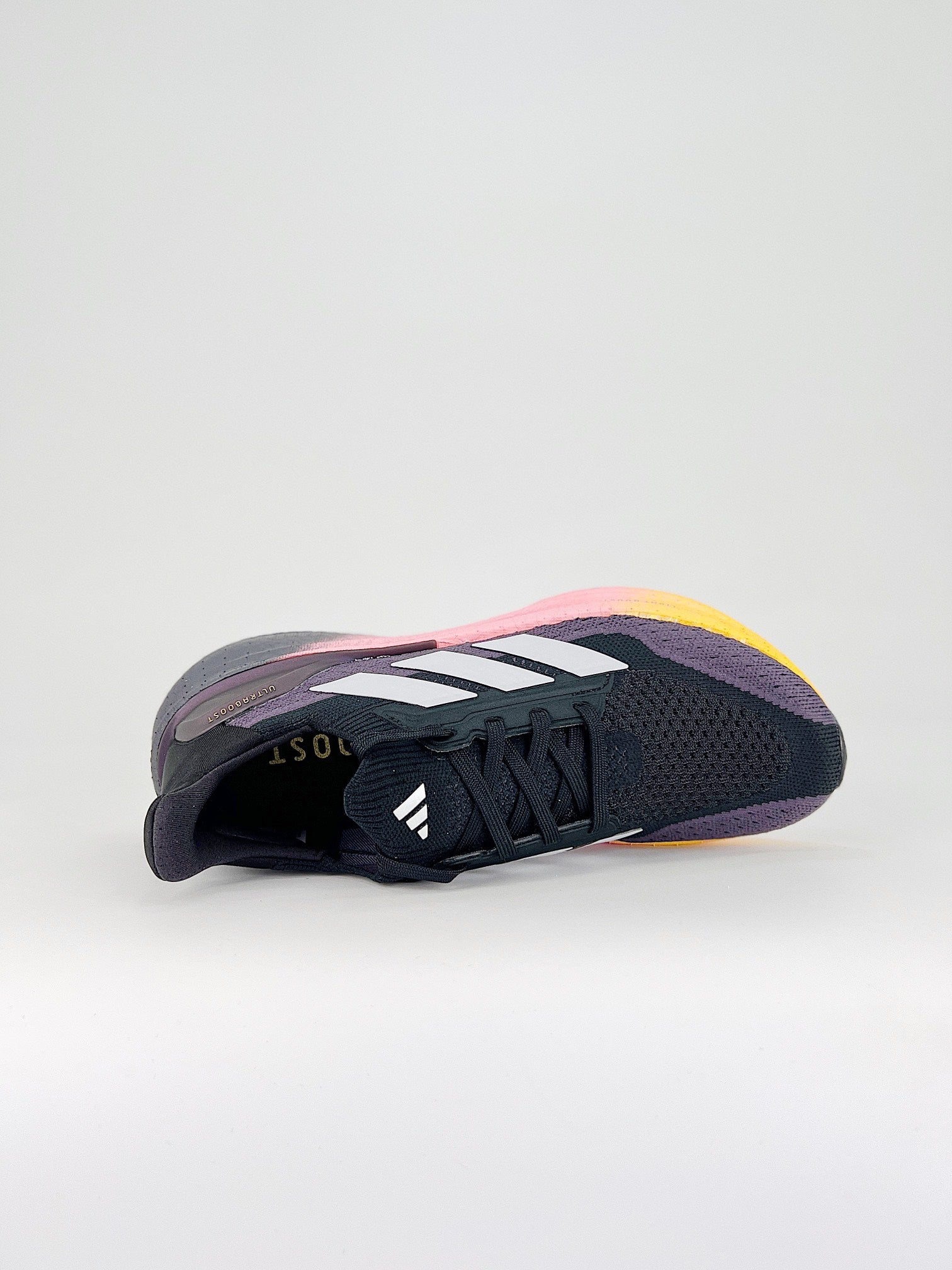 Tênis Adidas Ultraboost 5x