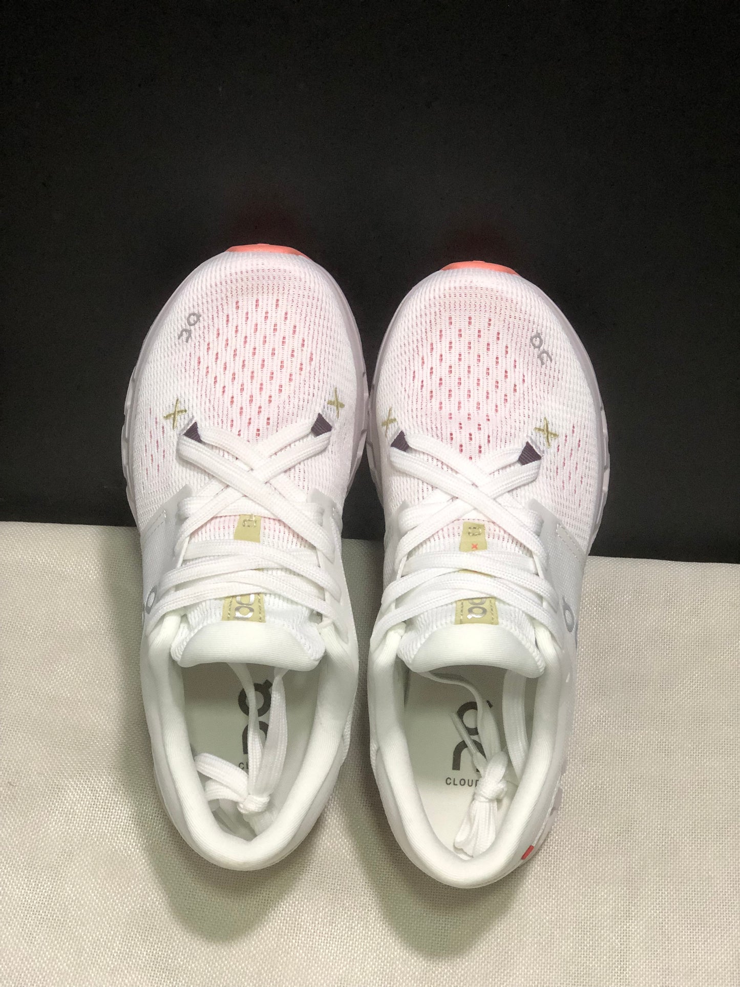 Tênis On Running Cloud X 4