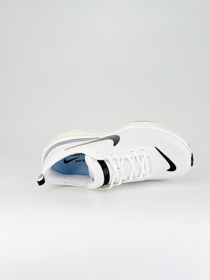 Tênis Nike Invincible 3