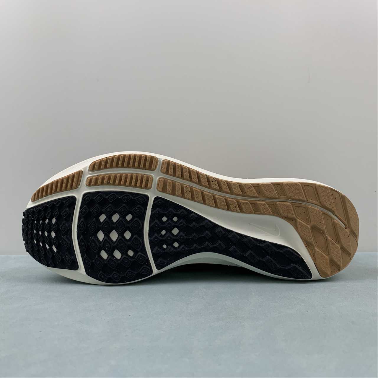 Tênis Nike Pegasus 40