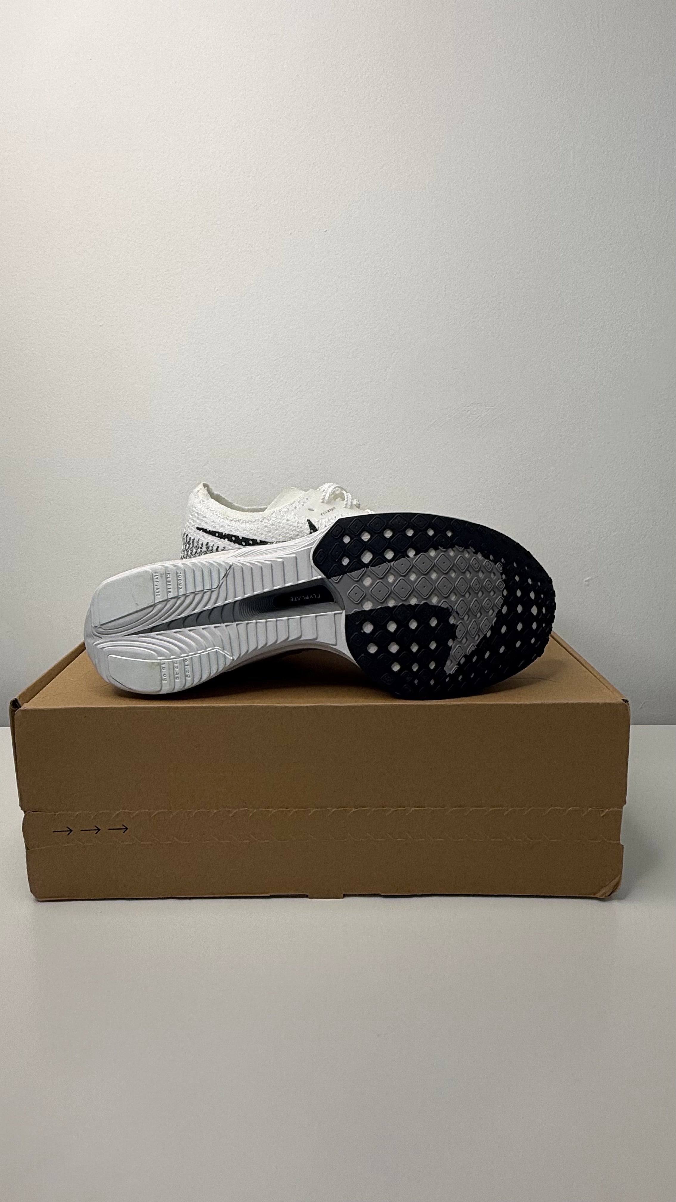 Tênis Nike Air Zoom X Vaporfly 3 - PRONTA ENTREGA