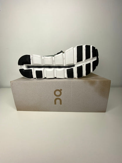 Tênis On Running Cloud 5 - PRONTA ENTREGA