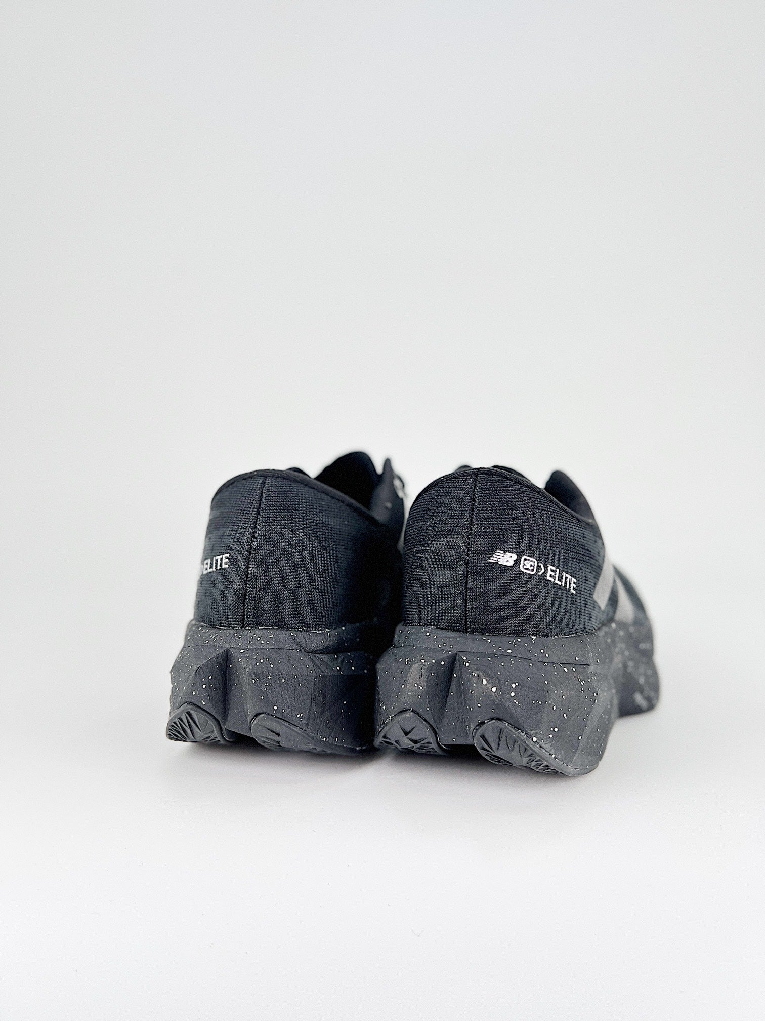Tênis New Balance Fuelcell Supercomp Elite V4