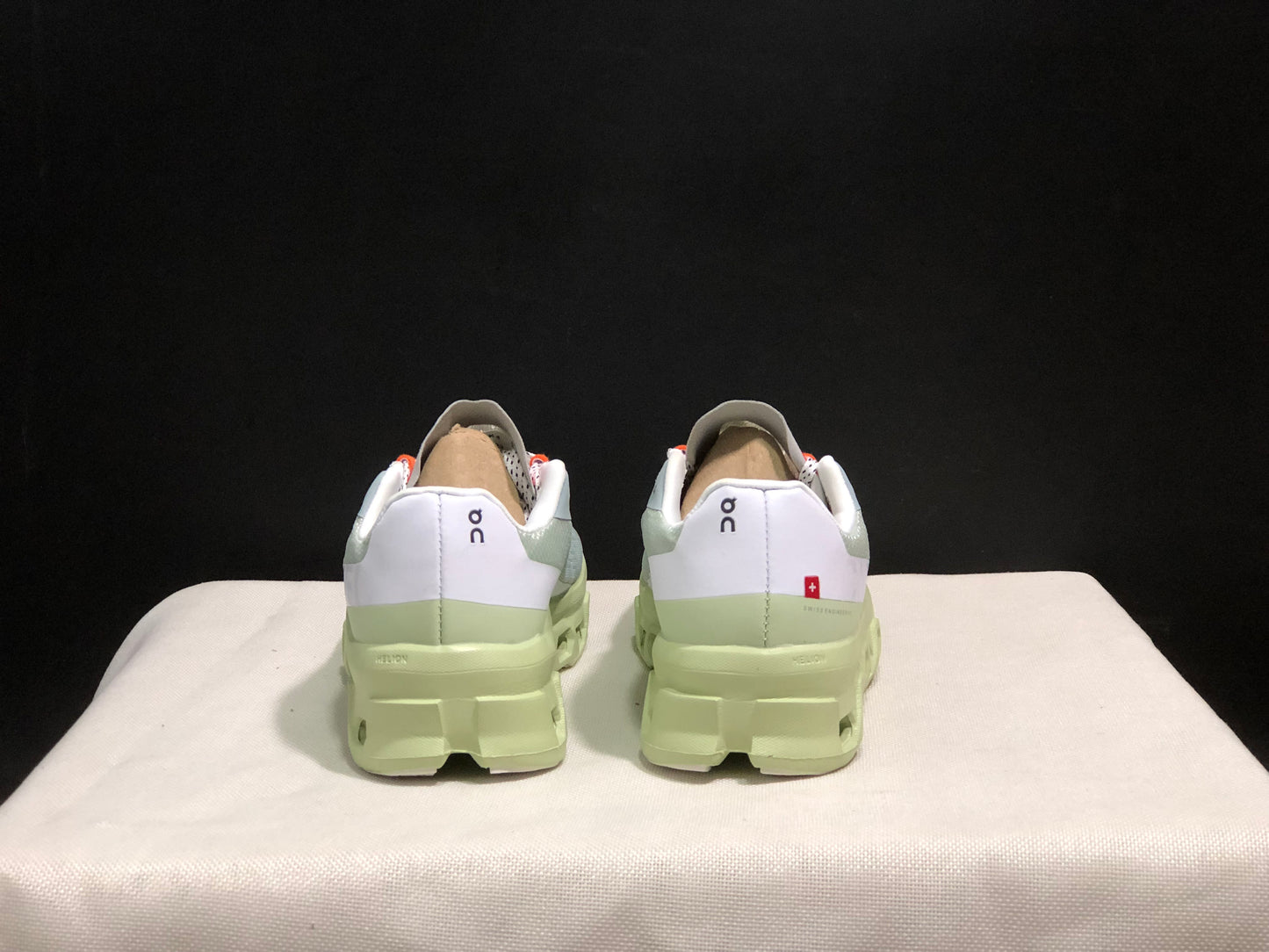 Tênis On Running Cloudmonster