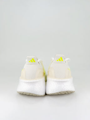 Tênis Adidas Ultraboost 5