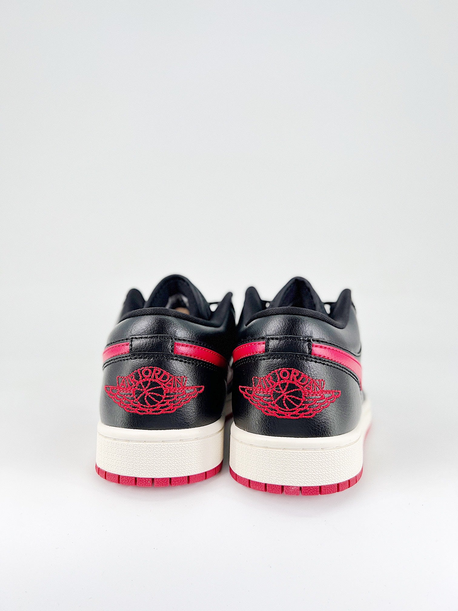 Air Jordan 1 Low Bred Sail