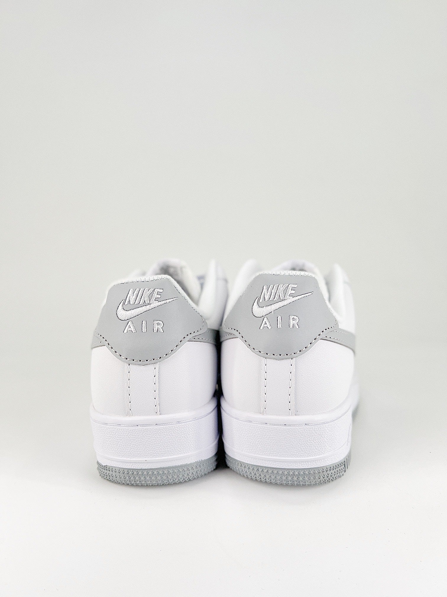 Nike Air Force 1 Low White Light Smoke Grey