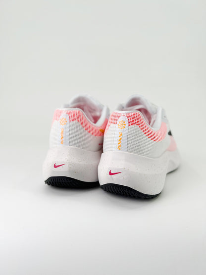 Tênis Nike Zoom Fly 5