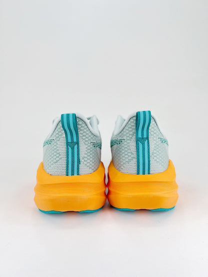 Tênis Asics Novablast 5