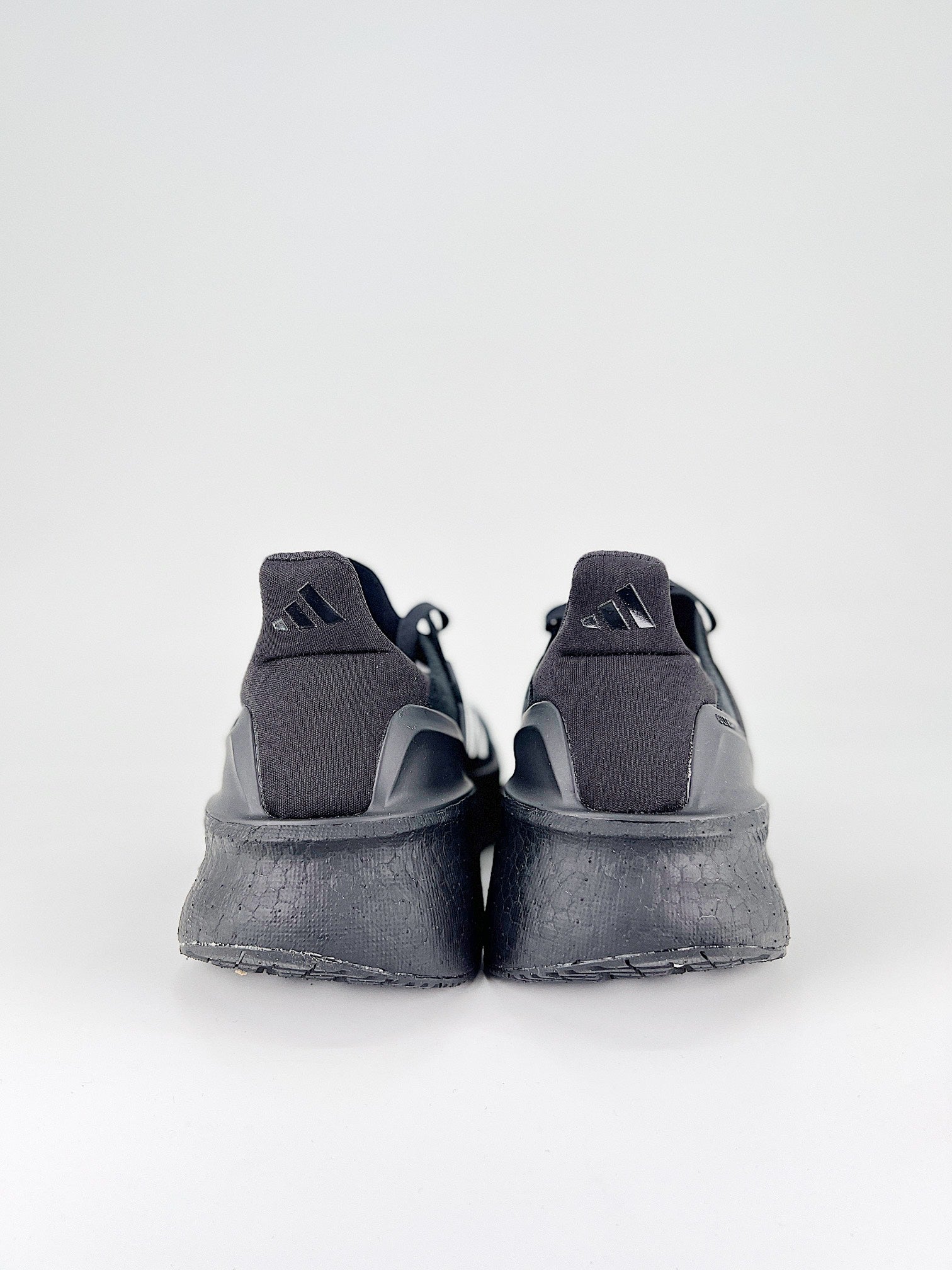 Tênis Adidas Ultraboost 5