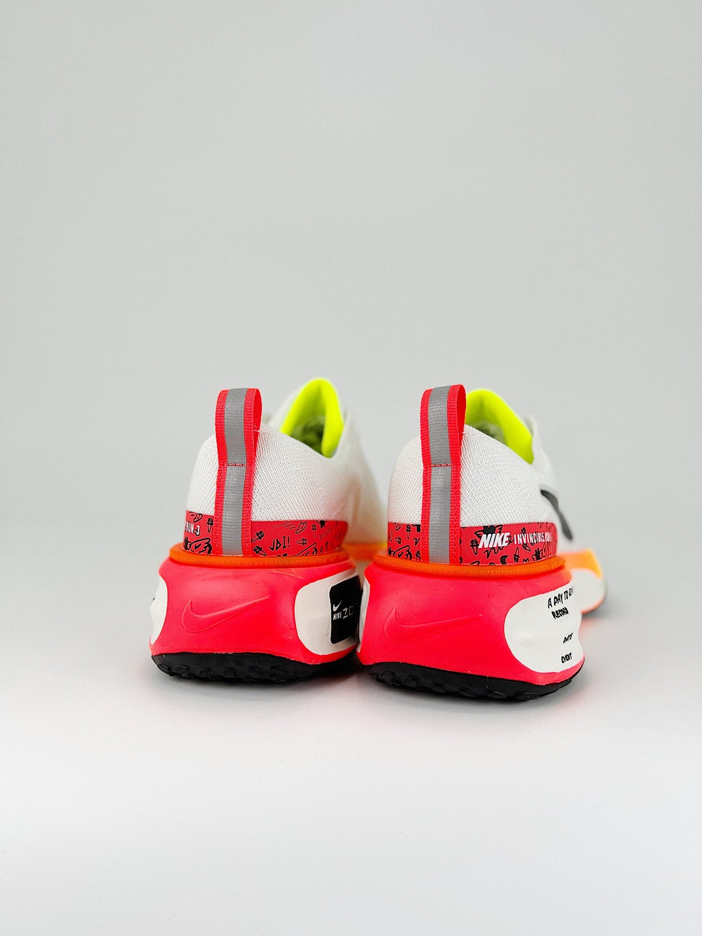 Tênis Nike Invincible 3