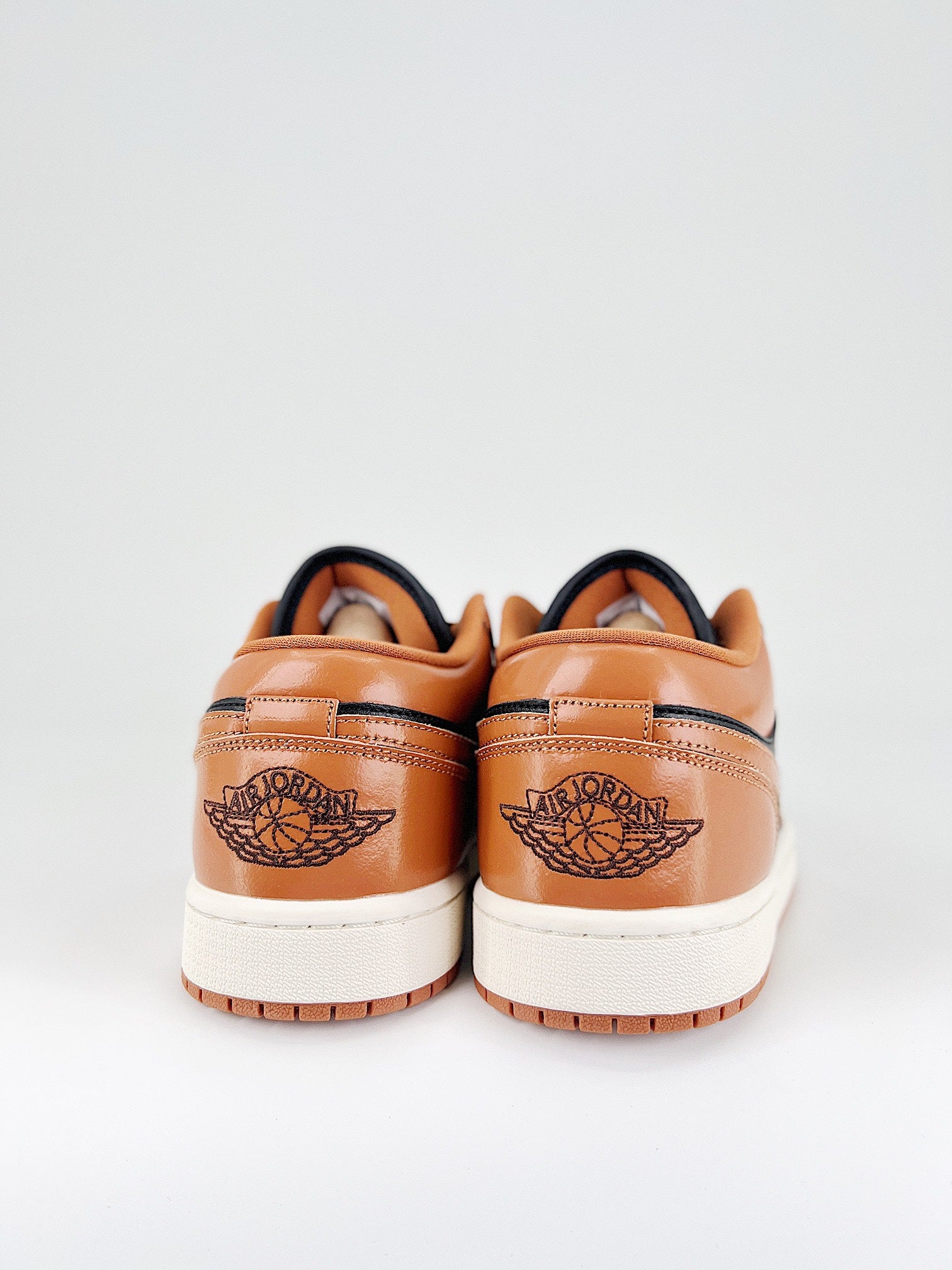 Air Jordan 1 Low Archaeo Brown
