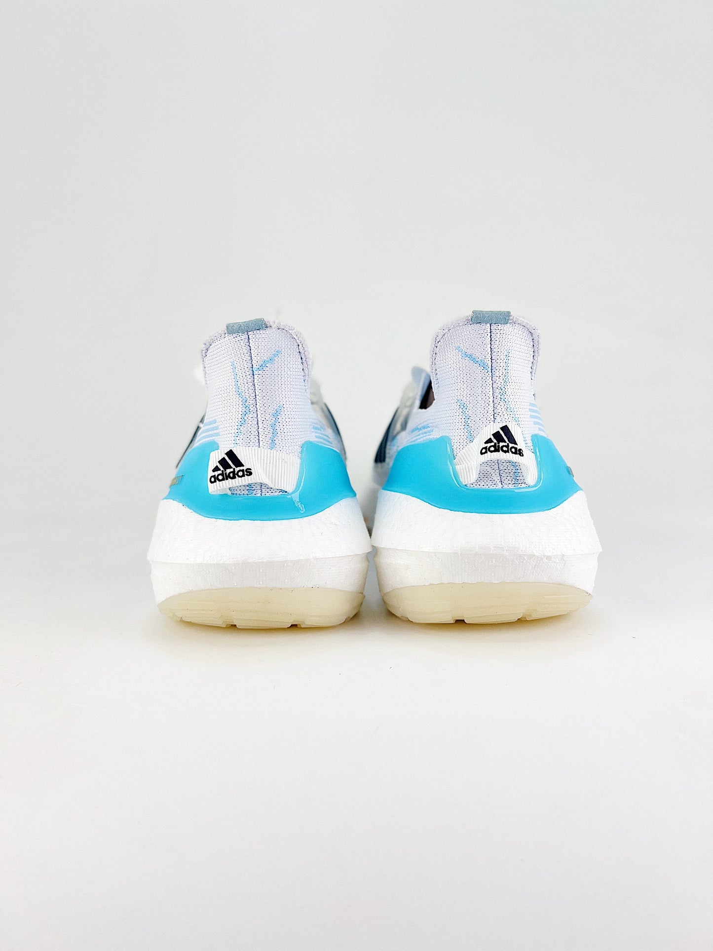 Tênis Adidas UltraBoost 21 Argentina Edição Especial