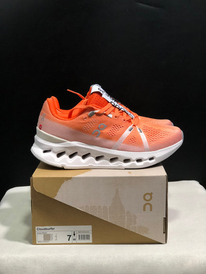 Tênis On Running Cloudsurfer