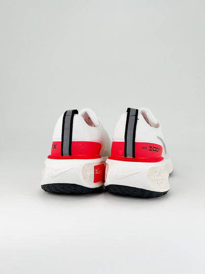 Tênis Nike Invincible 3