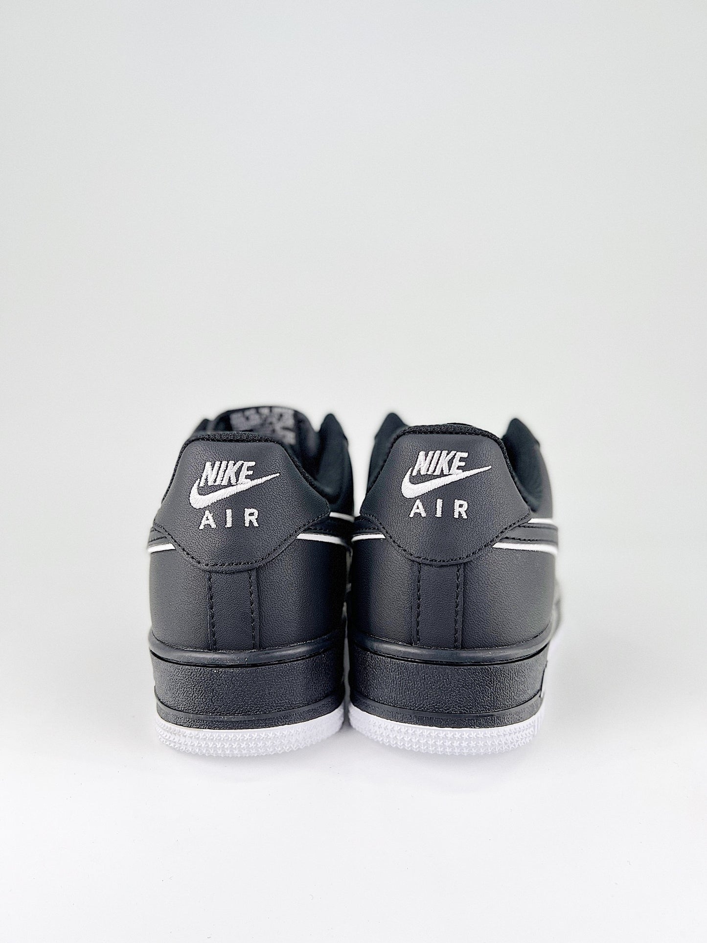 Nike Air Force 1 Low Black White