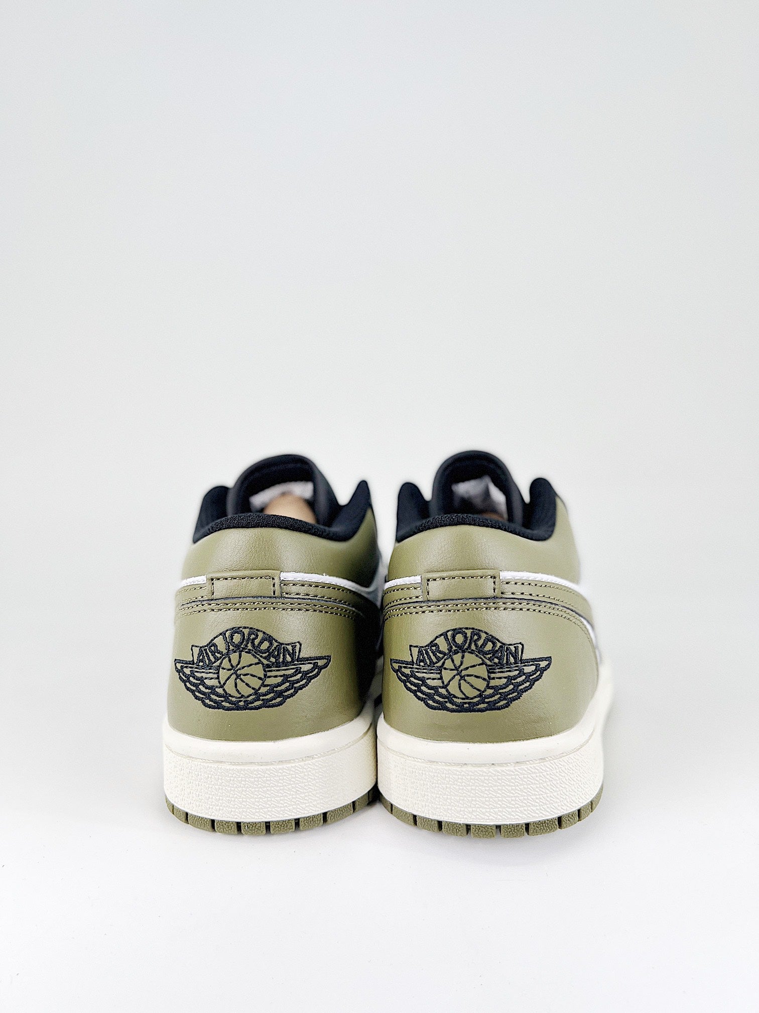 Air Jordan 1 Low Olive Green