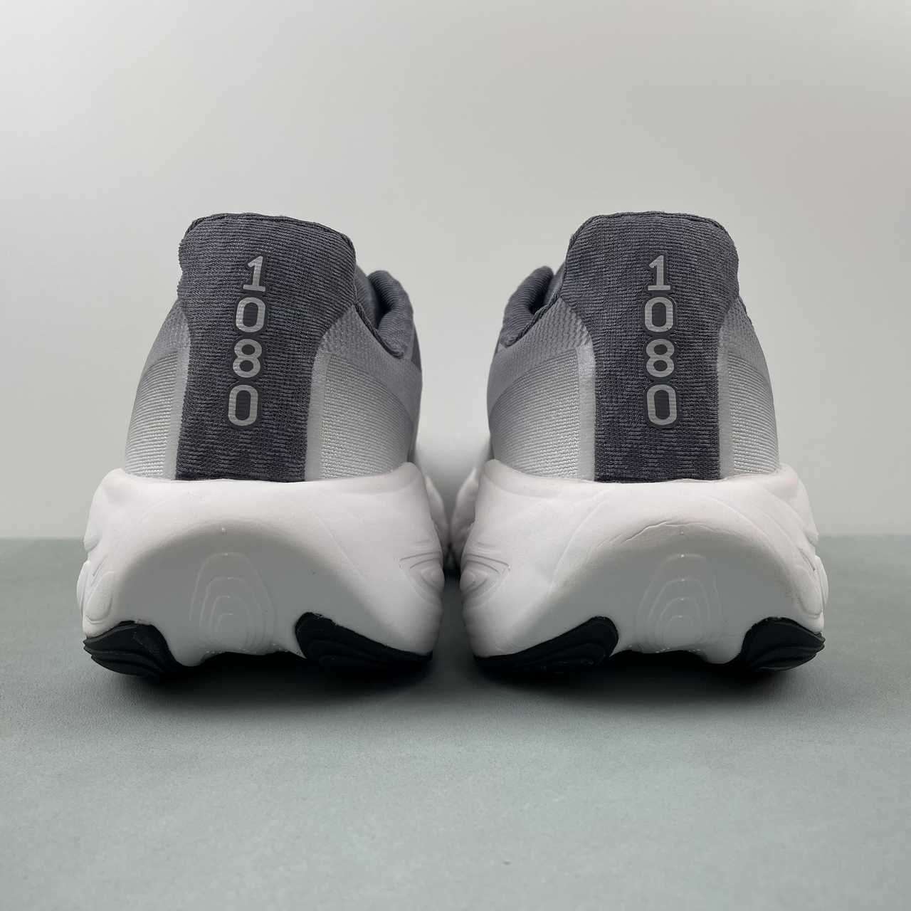 Tênis New Balance Fresh Foam X 1080 V14