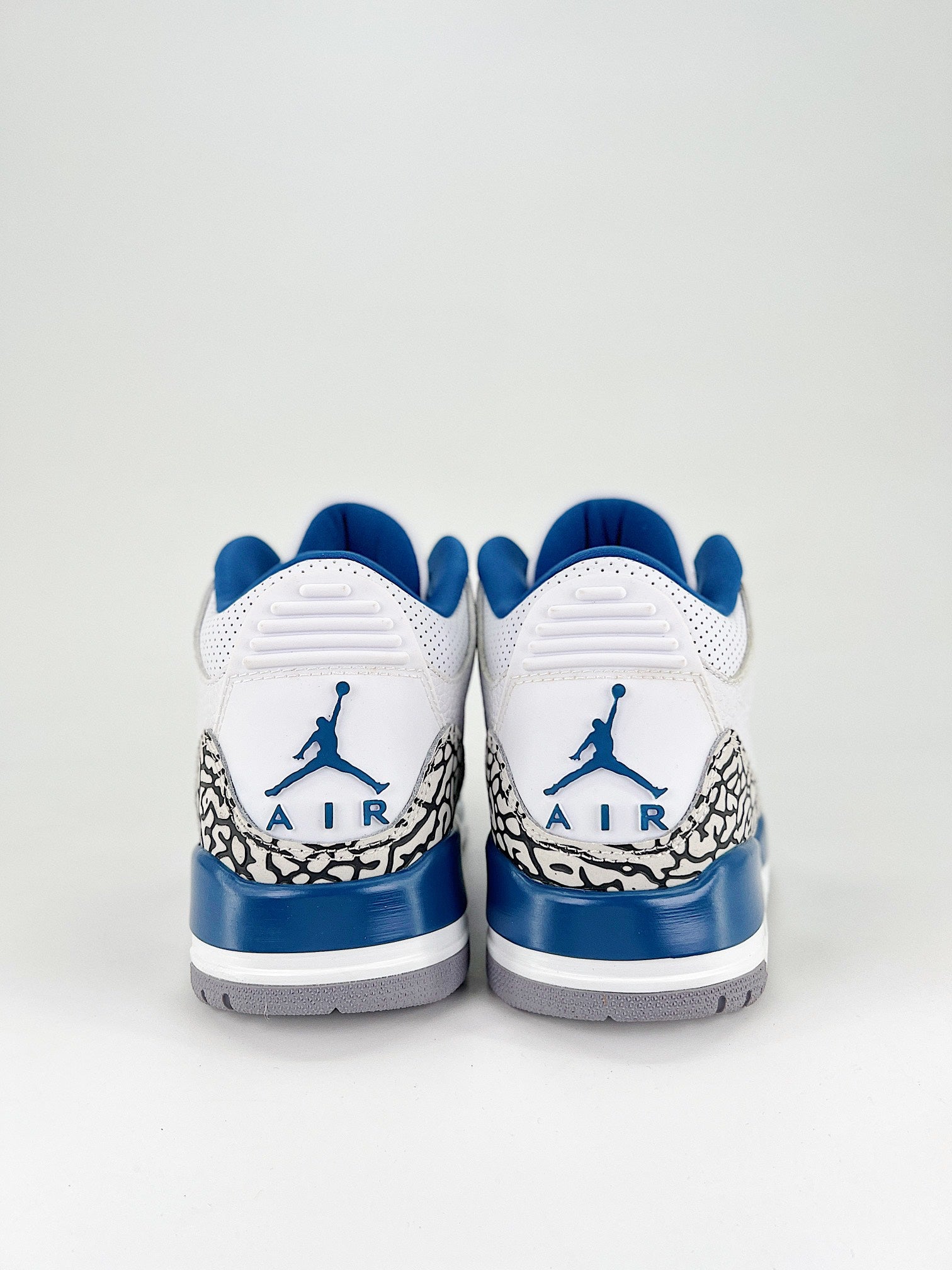 Air Jordan 3 Wizards True Blue and Copper
