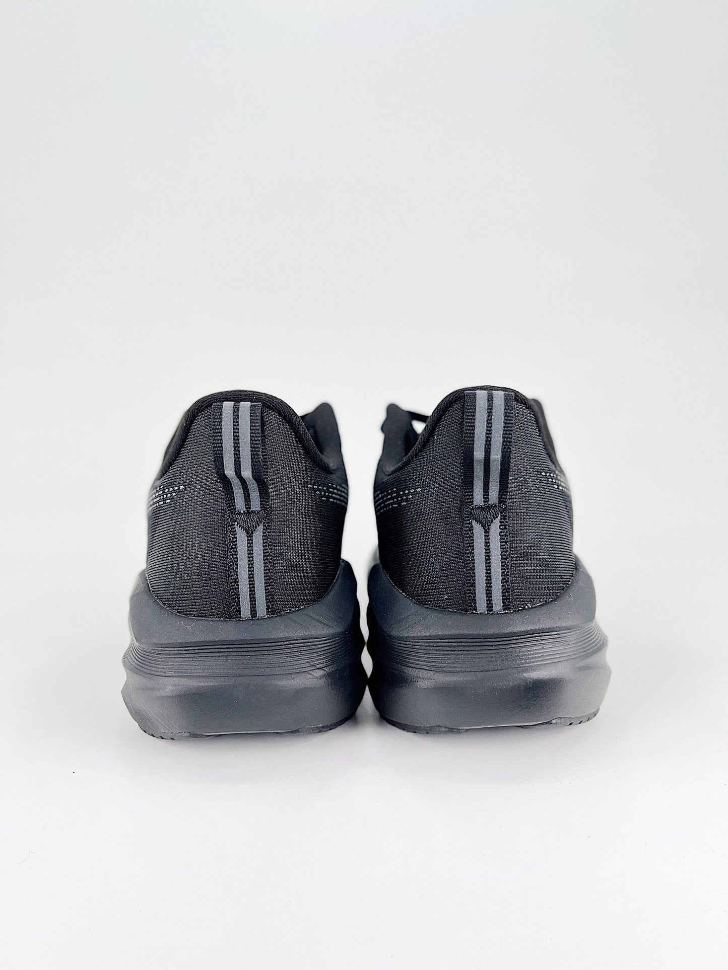 Tênis Asics Novablast 5