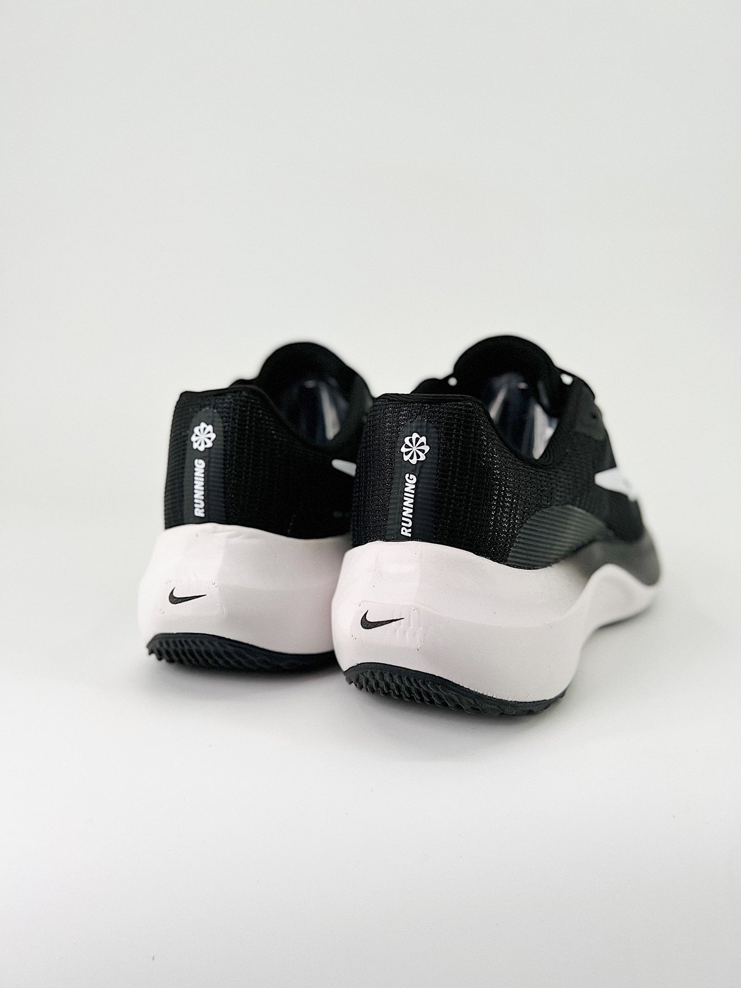 Tênis Nike Zoom Fly 5