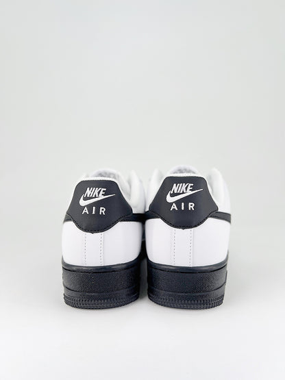 Nike Air Force 1 Low White Black Midsole