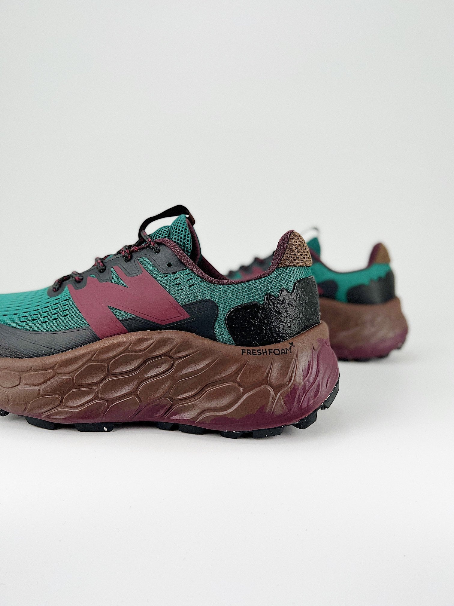 Tênis New Balance Fresh Foam X Trail More V3