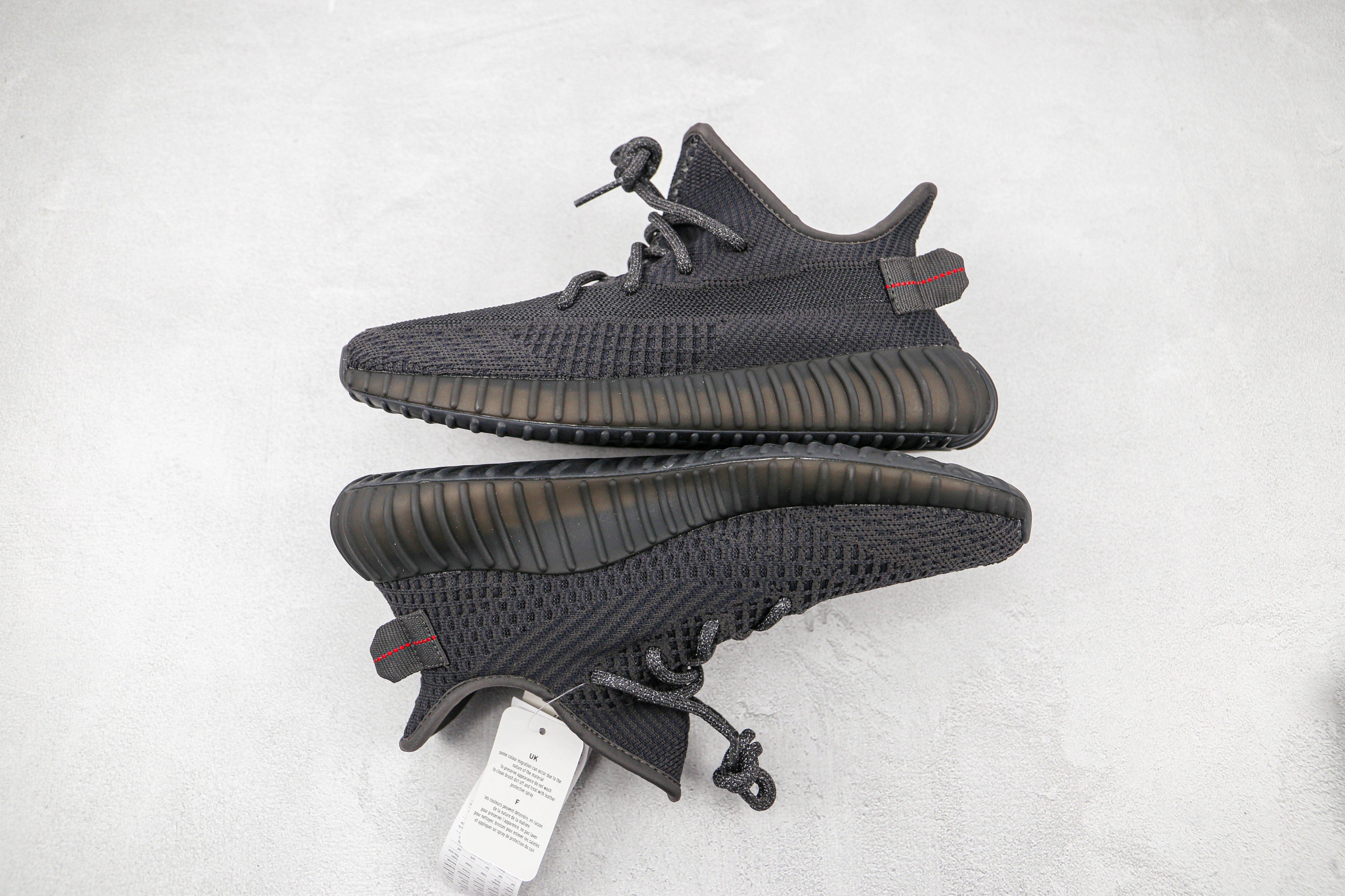 Adidas Yeezy Boost 350 v2 Black