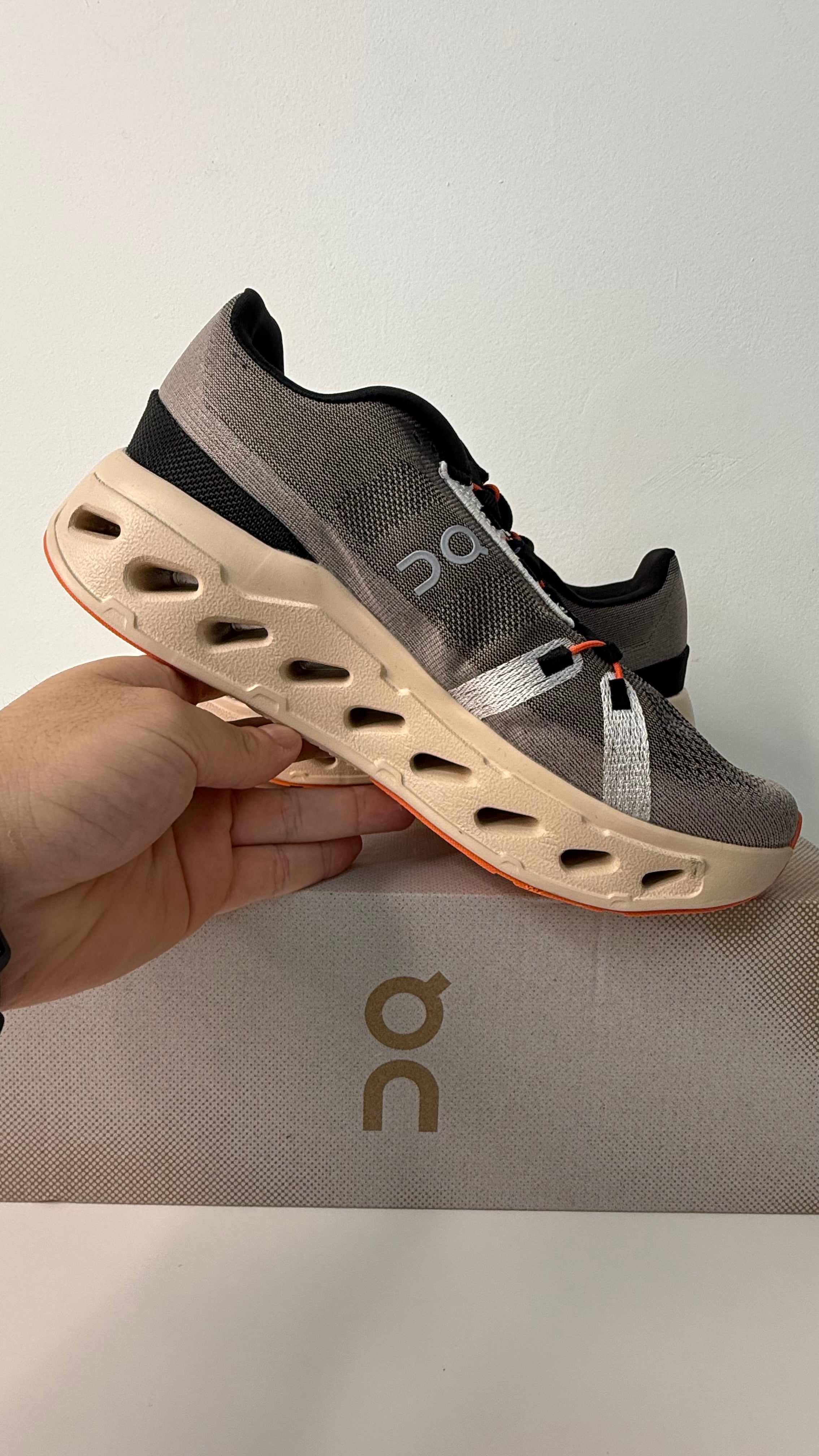 On Running Cloudeclipse Fade Sand - PRONTA ENTREGA
