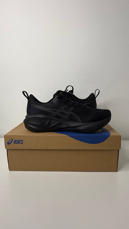Tênis Asics Novablast 5 - PRONTA ENTREGA