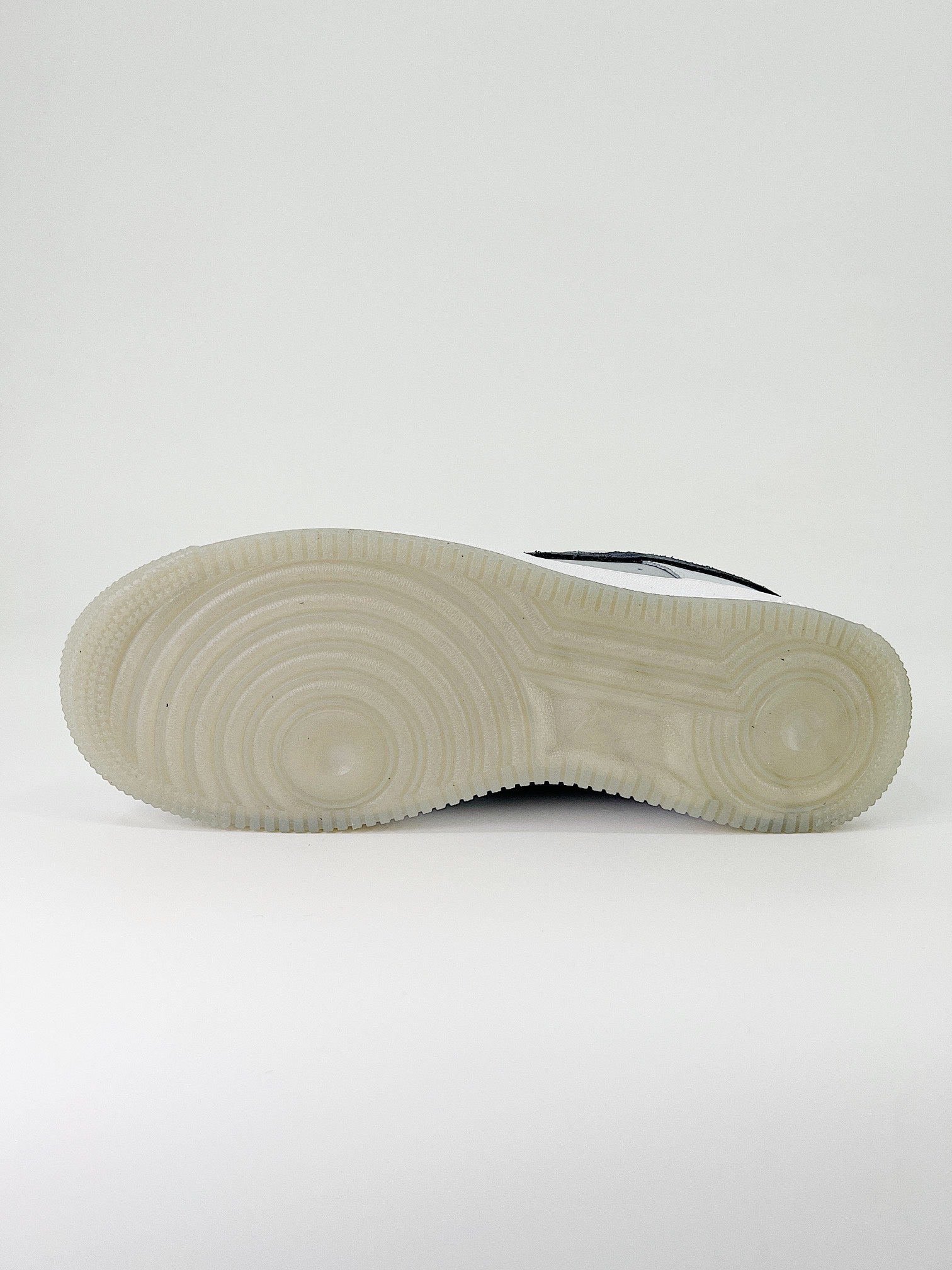 Nike Air Force 1 Low Pure Platinum Light Carbon