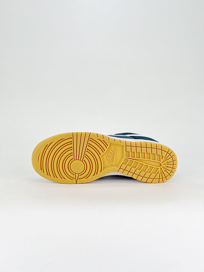 Nike Dunk Low SE Monsoon Blue