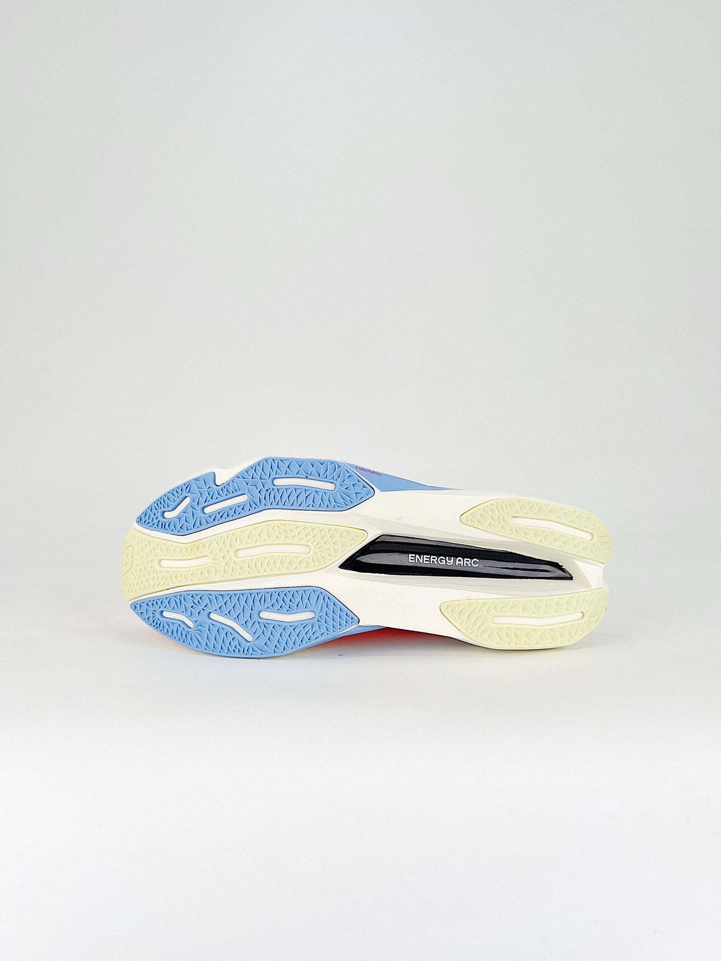 Tênis New Balance Fuelcell Supercomp Elite V4