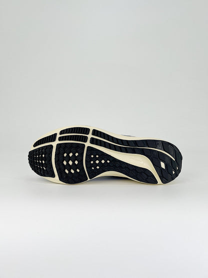 Tênis Nike Pegasus 40